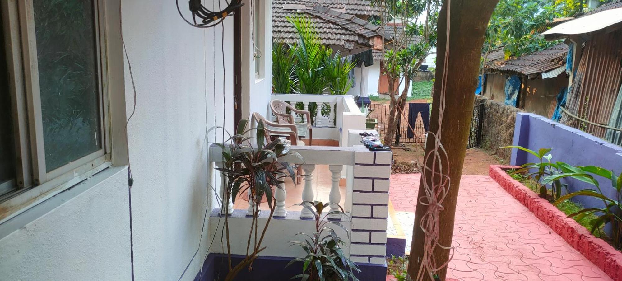 Jes Guest House Majorda Luaran gambar
