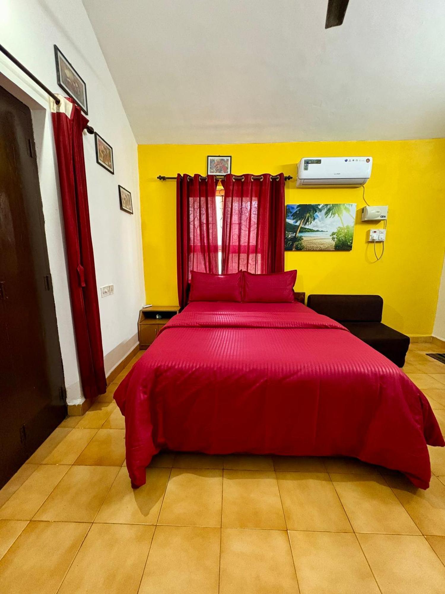 Jes Guest House Majorda Luaran gambar