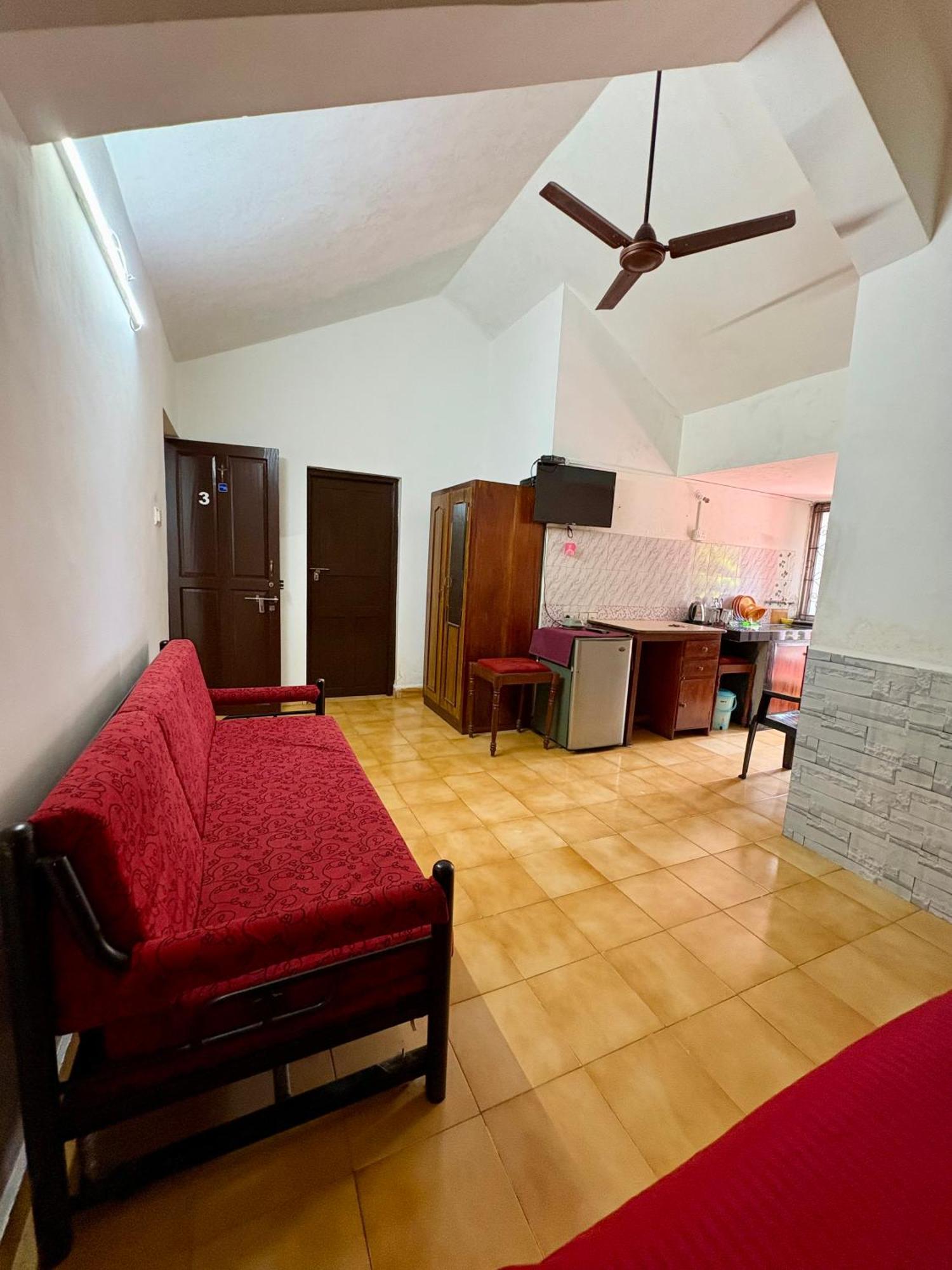 Jes Guest House Majorda Luaran gambar