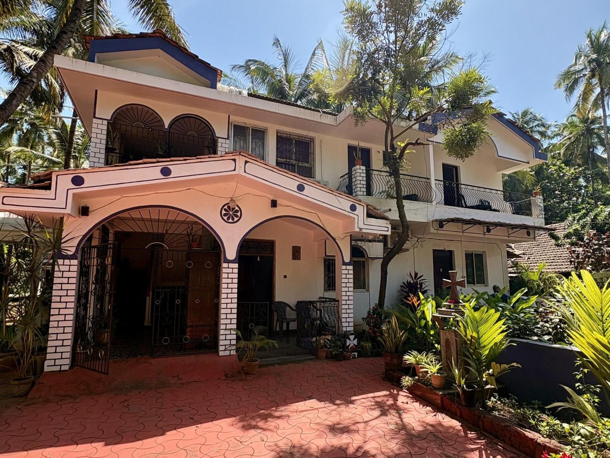 Jes Guest House Majorda Luaran gambar