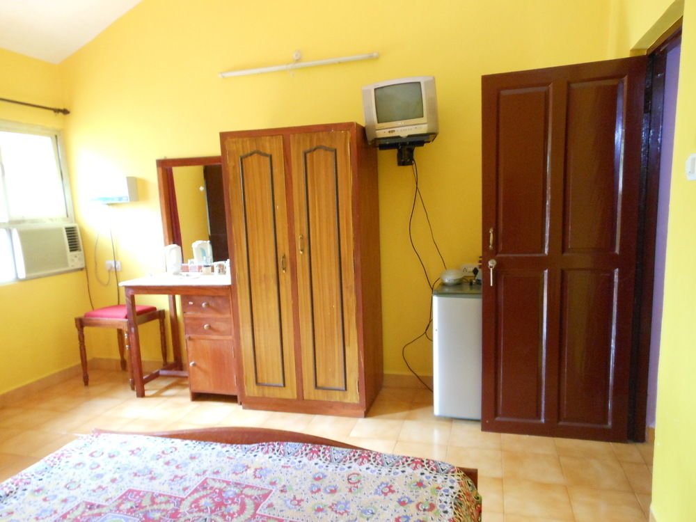 Jes Guest House Majorda Luaran gambar