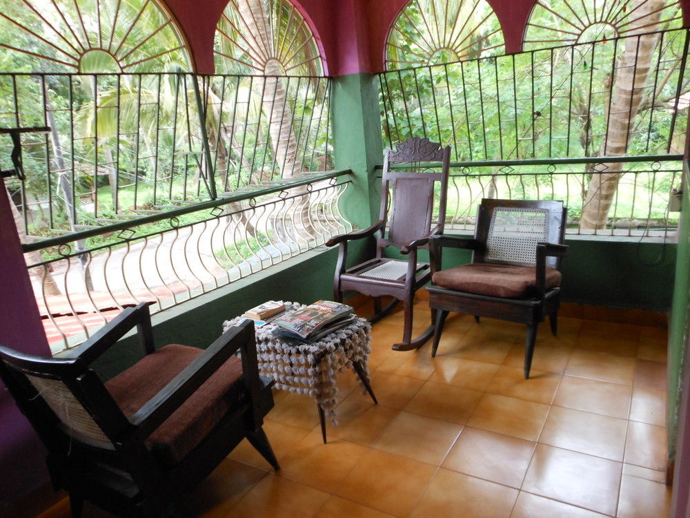 Jes Guest House Majorda Luaran gambar