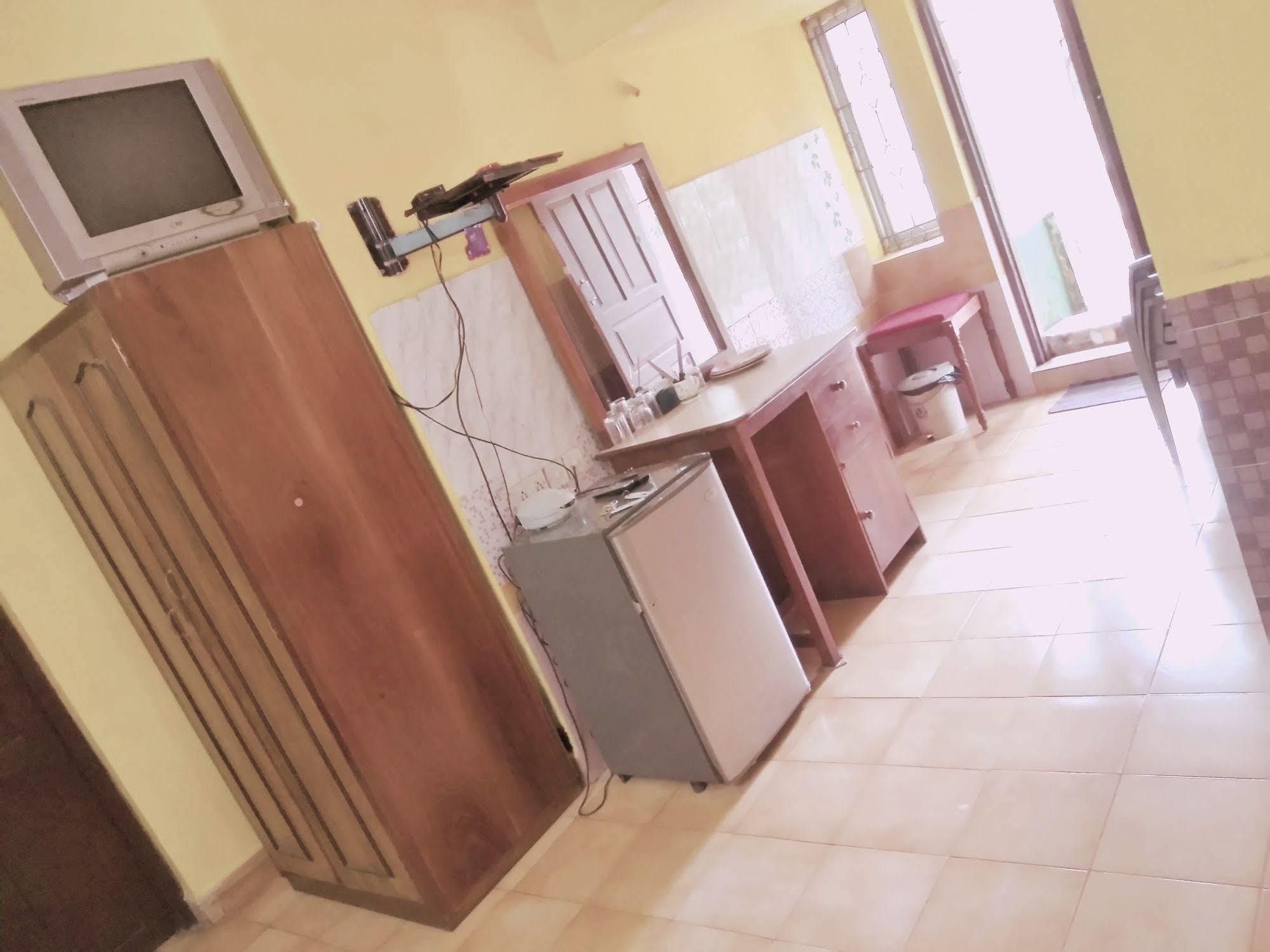 Jes Guest House Majorda Luaran gambar